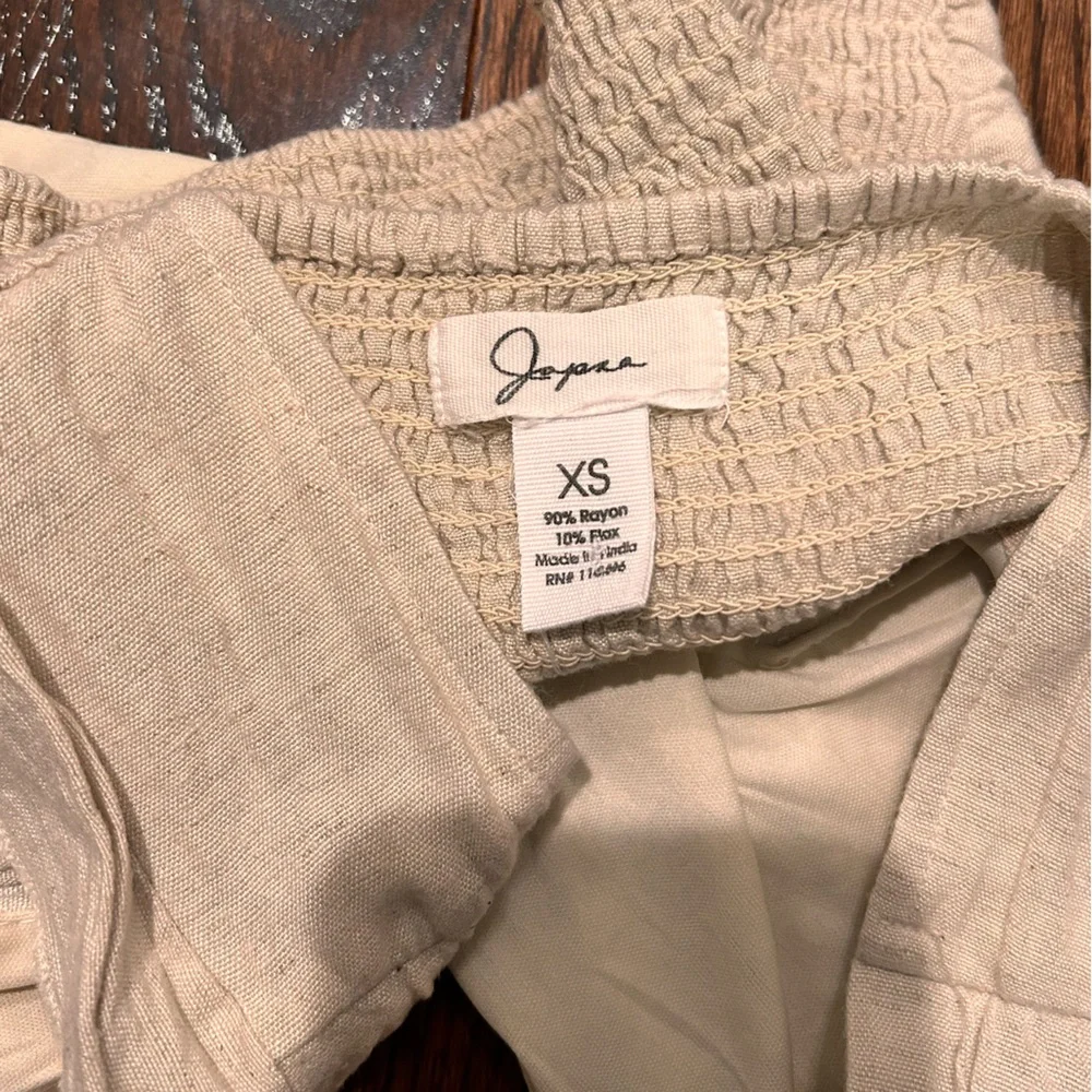 Japna Beige Twist Front Crop Top - Picture 3 of 3